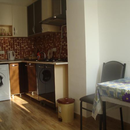 יירבאן Apartments Azatutyan Avenue 9, Кв 19 מראה חיצוני תמונה