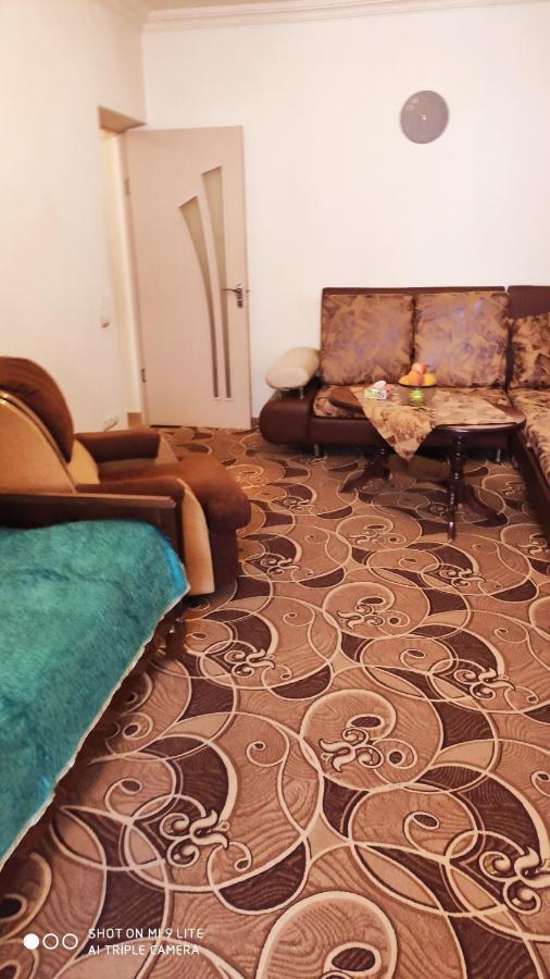 יירבאן Apartments Azatutyan Avenue 9, Кв 19 מראה חיצוני תמונה