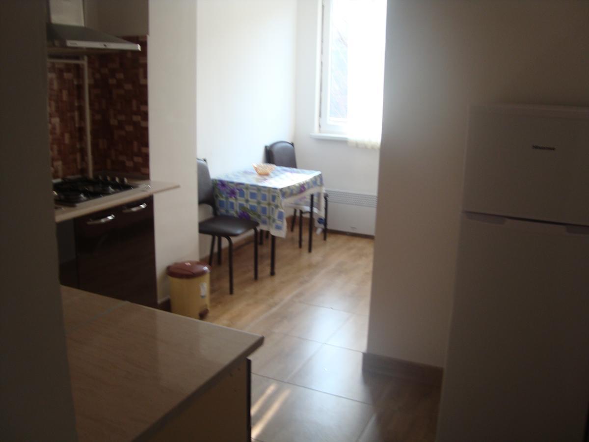 יירבאן Apartments Azatutyan Avenue 9, Кв 19 מראה חיצוני תמונה